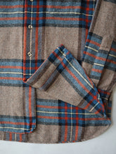 Load image into Gallery viewer, 1970s Creighton Plaid Flannel Shirt - M