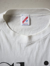 Load image into Gallery viewer, 1980's 'Shit Happens' T-Shirt - L