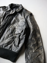Load image into Gallery viewer, 1980s Schott A-2 Leather Flight Jacket - L/XL