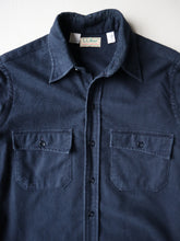 Load image into Gallery viewer, 1970s L.L Bean Chamois Shirt - M