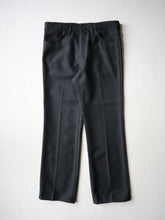 Load image into Gallery viewer, Wrangler Wrancher Bootcut Pants - 32"