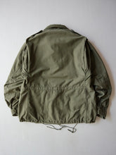 Load image into Gallery viewer, 1970s U.S Army M-65 Field Jacket - L