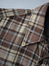 Load image into Gallery viewer, 1970s Pendleton Plaid Flannel Shirt - L