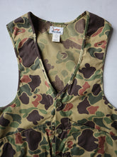 Load image into Gallery viewer, 1980s Duxbak Duck Camo Vest - M/L