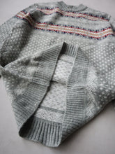 Load image into Gallery viewer, 1970's Milwaukee Fair Isle Knit Sweater - M