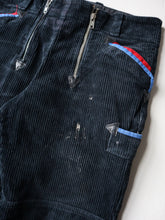 Load image into Gallery viewer, 1980s German Corduroy Workwear Pants - 34"