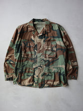 Load image into Gallery viewer, 1980s U.S Army Ripstop Camo Field Shirt - L