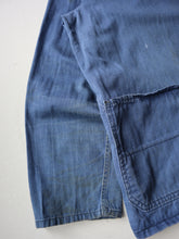 Load image into Gallery viewer, 1960s Thrashed German HBT Chore Jacket - L