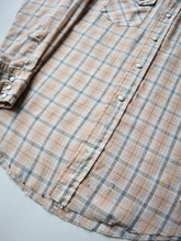 Load image into Gallery viewer, 1970s Distressed Western Sawtooth Shirt - M