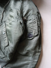 Load image into Gallery viewer, 1970s U.S Army Alpha Industries N-3B Flyer's Jacket - L