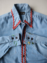 Load image into Gallery viewer, 1970s Towncraft Native American Thunderbird Embroidered Chambray Shirt - S