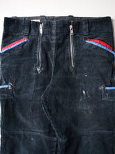 Load image into Gallery viewer, 1980s German Corduroy Workwear Pants - 34"
