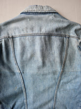 Load image into Gallery viewer, 1970s Thrashed Maverick Blue Bell Denim Jacket - M