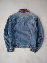 Load image into Gallery viewer, 1980s Made in USA Levi's Flannel Lined Denim Jacket - XS