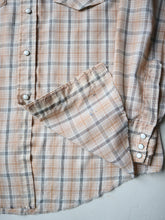 Load image into Gallery viewer, 1970s Distressed Western Sawtooth Shirt - M