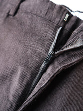 Load image into Gallery viewer, 1970's Made in USA Corduroy Pants - 32"