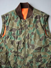Load image into Gallery viewer, 1980s Woolrich Duck Camo Reversible Vest - XL