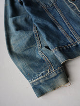 Load image into Gallery viewer, 1970s Distressed Levi's Type 3 Denim Jacket - S