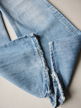 Load image into Gallery viewer, 1970s Distressed Lee Denim Flares - 30"