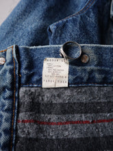 Load image into Gallery viewer, 1980s Levi's Blanket Lined Denim Jacket - M