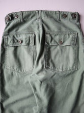 Load image into Gallery viewer, 1960s U.S Army OG-107 First Pattern Fatigue Pants - 28"