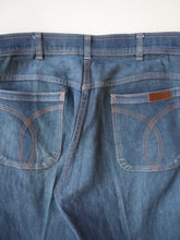Load image into Gallery viewer, 1970's Sport-Abouts by Big Yank Denim Bootcut Jeans - 32"