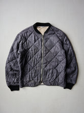 Load image into Gallery viewer, 1960s Distressed Thermal Lined Quilted Jacket - S