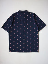 Load image into Gallery viewer, 1990s Made in USA Polo Ralph Lauren Crest Polo Shirt - L