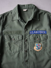 Load image into Gallery viewer, 1970s U.S Army OG-107 Fatigue Shirt - M