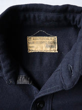Load image into Gallery viewer, 1940's U.S Navy Distressed Wool Shirt - S