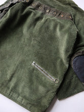 Load image into Gallery viewer, 1970s Walter Gehmann Corduroy Shooting Sport Jacket - M