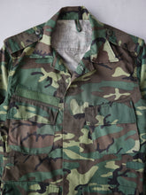 Load image into Gallery viewer, 1980's ERDL Camo Poplin Field Shirt - XS