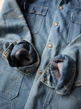 Load image into Gallery viewer, 1970s JCPenney Big Mac Blanket Lined Denim Chore Jacket - L
