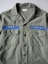 Load image into Gallery viewer, 1970s U.S Army OG-107 Fatigue Shirt - M