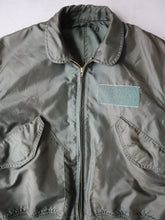 Load image into Gallery viewer, 1970s U.S Army CWU-45/P Cold Weather Bomber Jacket - M