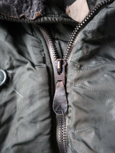 Load image into Gallery viewer, 1970s U.S Army Alpha Industries N-3B Flyer's Jacket - L