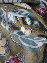 Load image into Gallery viewer, Scoop Boys Hawaiian Loop Collar Shirt - L