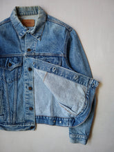 Load image into Gallery viewer, 1990s Levi's Denim Trucker Jacket - S