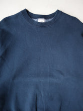Load image into Gallery viewer, 1990s Munsingwear Heavy Sweatshirt - L