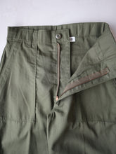 Load image into Gallery viewer, 1980's U.S Army OG-507 Fatigue Pants - 26"