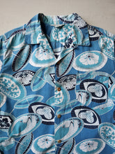Load image into Gallery viewer, 1960's Malihini Hawaiian Loop Collar Shirt - M