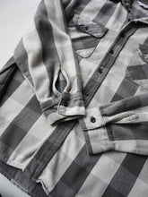 Load image into Gallery viewer, 1970s Five Brother Plaid Flannel - L