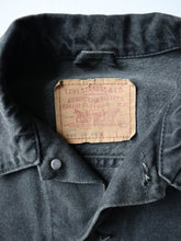 Load image into Gallery viewer, 1990s Levi's Denim Jacket - M