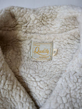 Load image into Gallery viewer, 1960s Deluxe Quality Sherpa Lined Ranch Coat - M