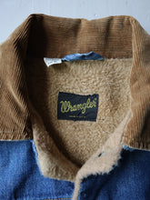 Load image into Gallery viewer, 1970s Wrangler Lined Denim Jacket with Corduroy Collar - M