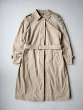 Load image into Gallery viewer, 1980s Made in England Burberrys' Trench Coat - M