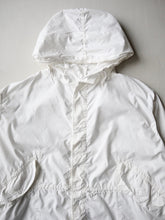 Load image into Gallery viewer, 1980s U.S Army Snow Camo Fishtail Parka - 3XL