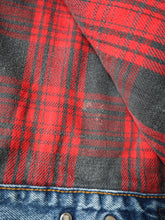 Load image into Gallery viewer, 1980s Made in USA Levi's Flannel Lined Denim Jacket - L