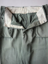 Load image into Gallery viewer, 1960s Military Cargo Pants - 35"