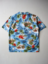 Load image into Gallery viewer, 1980s Women's Hawaiian Shirt - S